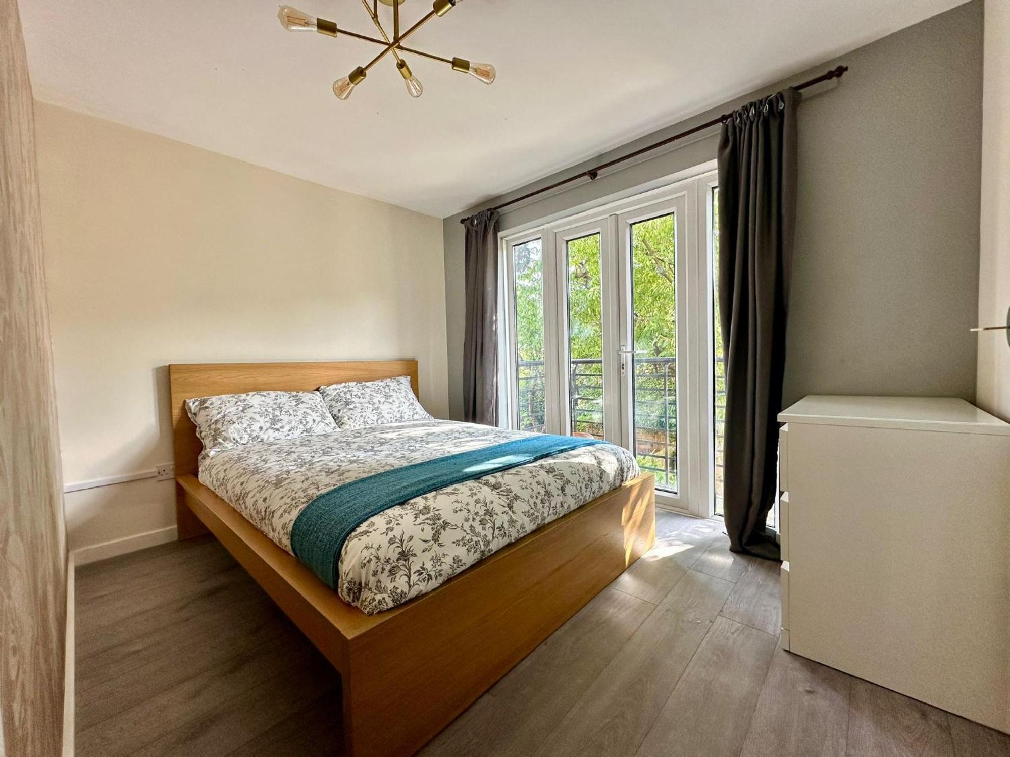 Cosy 2 Bedroom Flat In Manor House Лондон Экстерьер фото